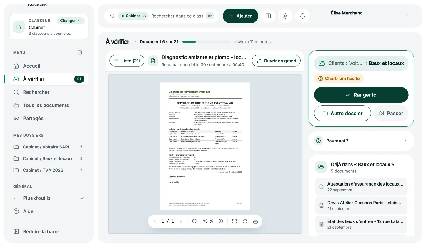 Chartrium, file « À vérifier » : un document fictif lu, le dossier proposé et le bouton « Ranger ici »