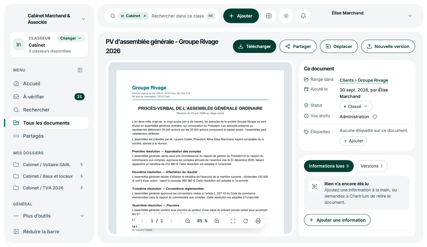 Chartrium, un document fictif ouvert avec sa fiche et ses versions